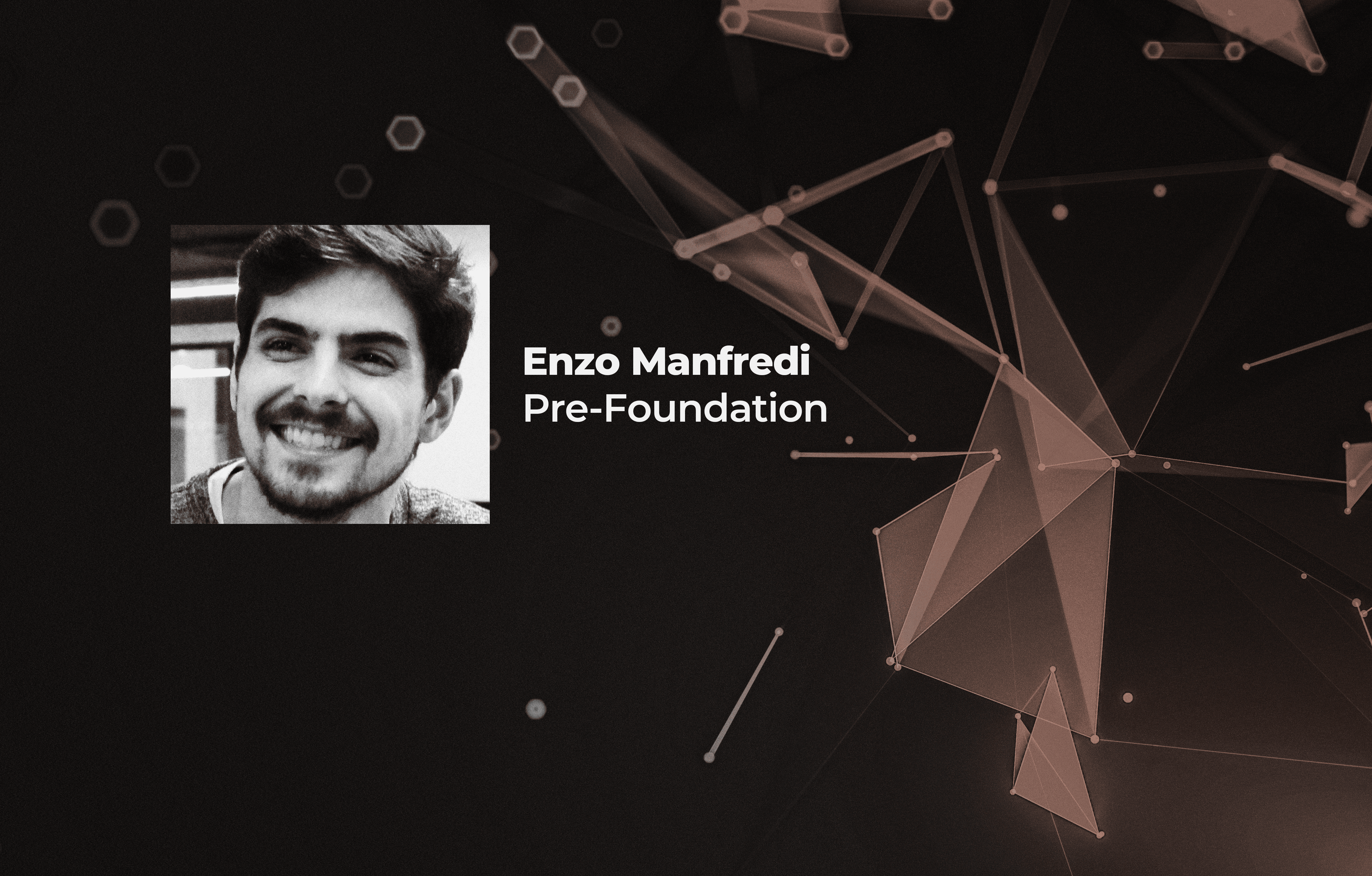 Enzo Manfredi, ex-estudante da EBAC, que fez o curso de Pre-Foundation